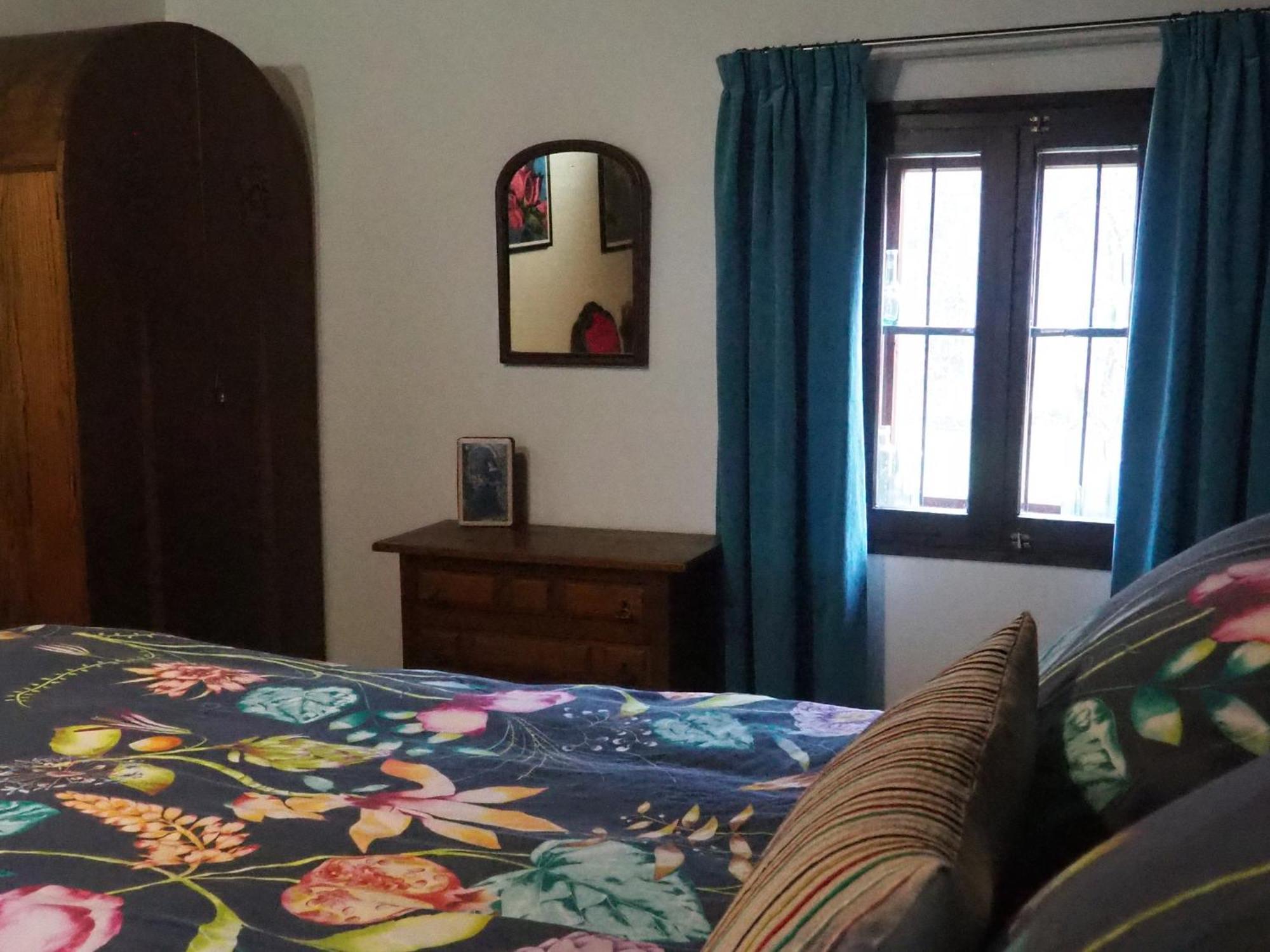 Little River Guest House Gabrovo Rum bild