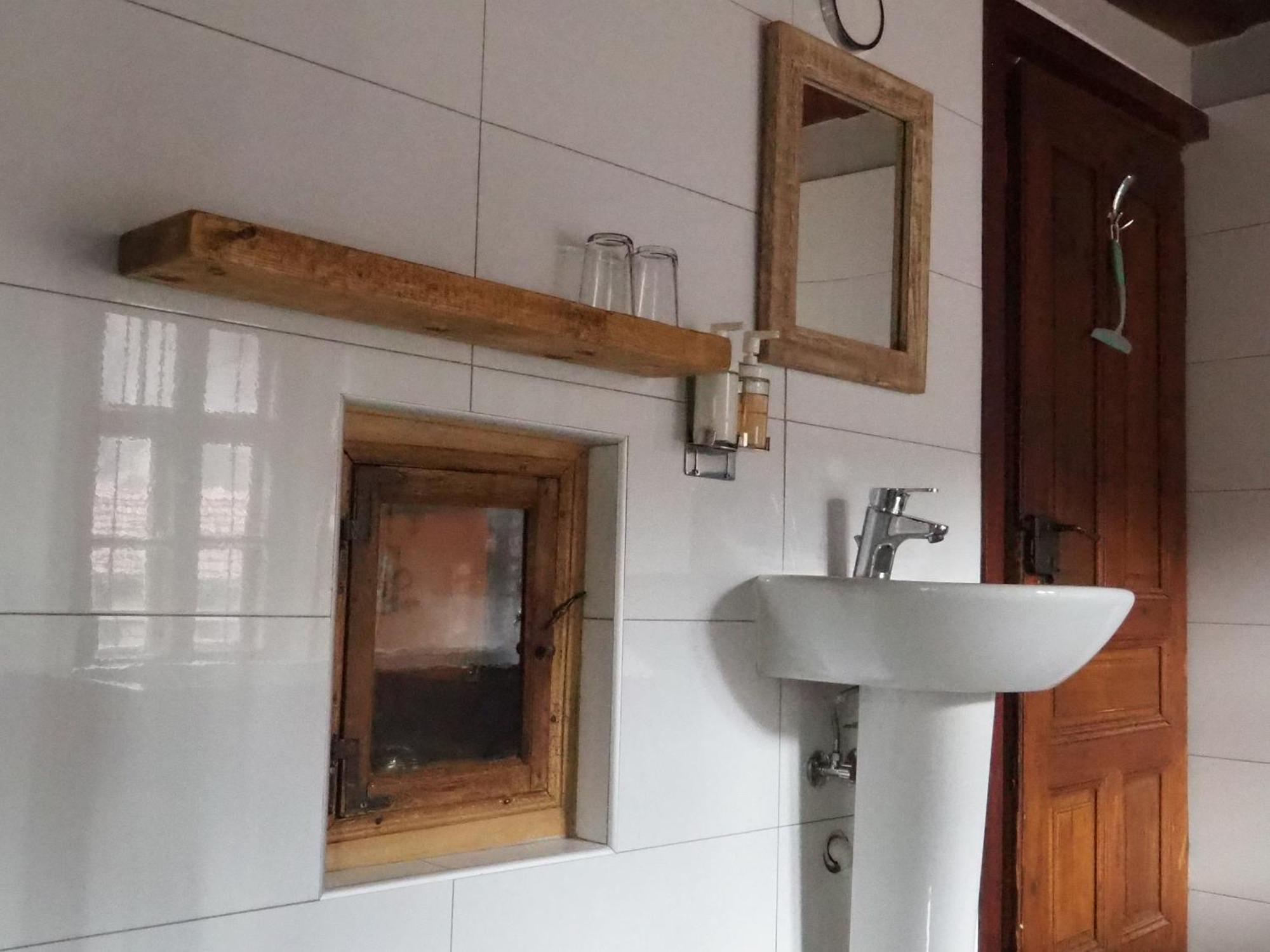 Little River Guest House Gabrovo Rum bild